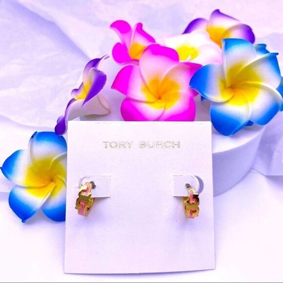 New Tory Burch Gold Logo, Pink Enamel Small Huggie Hoop - Picture 2 of 14